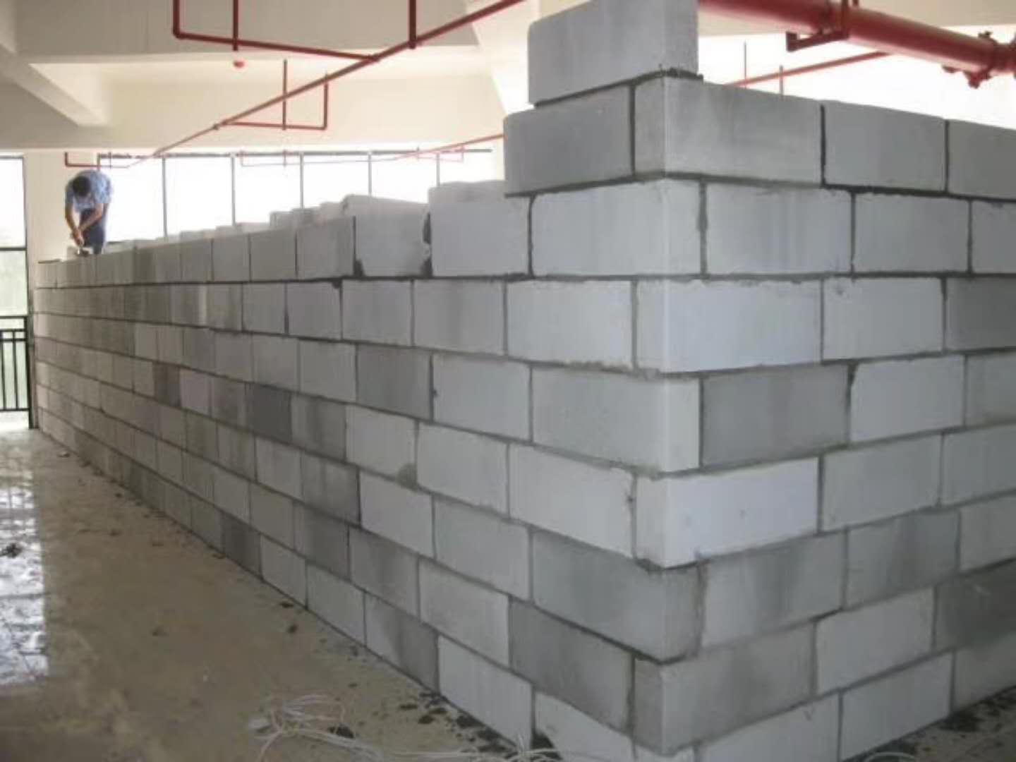 武进蒸压加气混凝土砌块承重墙静力和抗震性能的研究